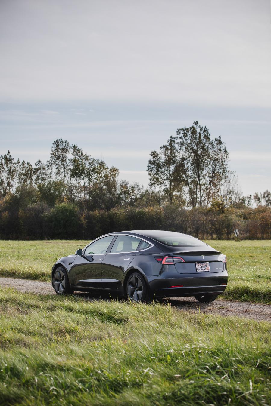 Tesla Model 3 2017 года  (US) (фото 32 из 49)